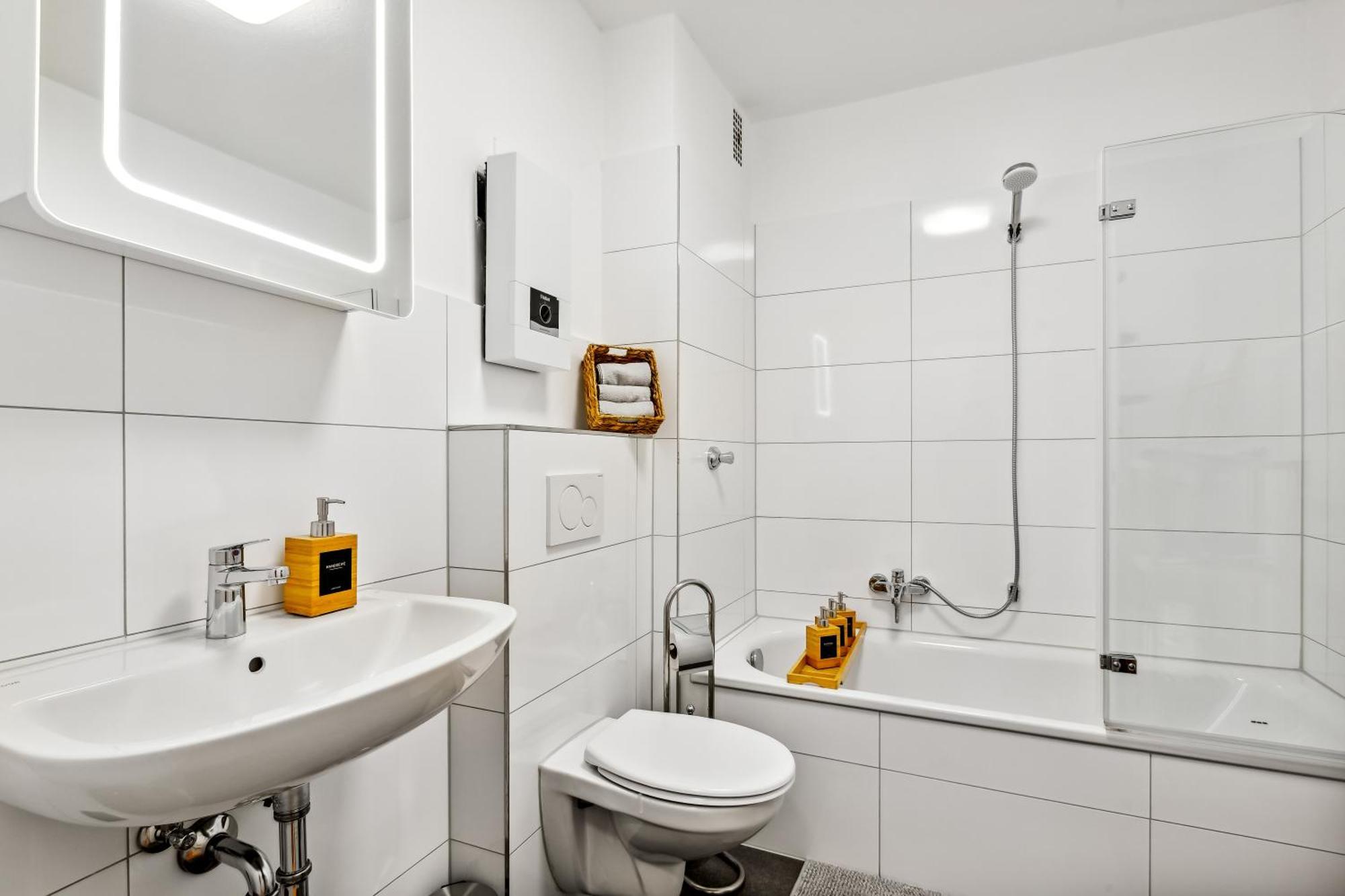 3 Zimmer, 68Qm, Parkplatz, Messe Dus, Logport, Duisport Duisburgo Exterior foto
